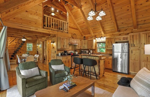De Soto Cabina | Waterfront Cabin - Sauna - Fire Pit - Bluff Views