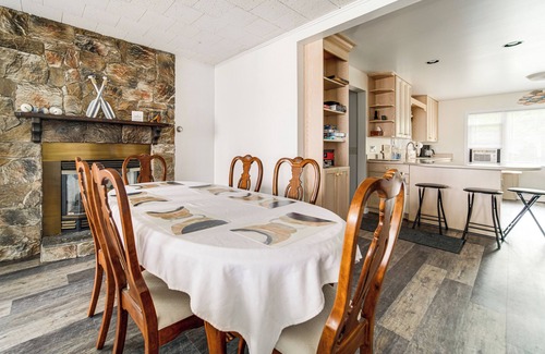 Jamestown West Casa | Waterfront Chautauqua Lake Home w/ Deck & Grill!