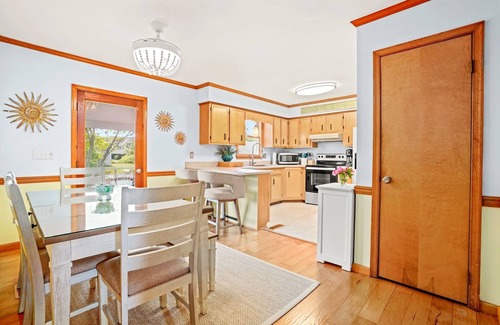 West Ocean City Casa | Waterfront Coastal Casual Home with Screened Deck + Boat Dock + Dog-Friendly!