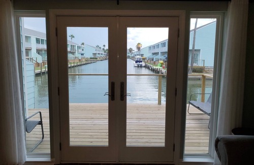Key Allegro Condominio | Waterfront Condo with a View in Rockport