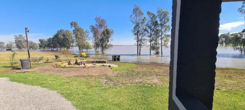 Metsimaholo Apartamento | Waterfront Cottage 121