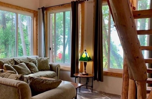 Lion's Head Cabaña | (Waterfront Cottage)Just 25 Minute to Tobermory(Waterfront Cottage)