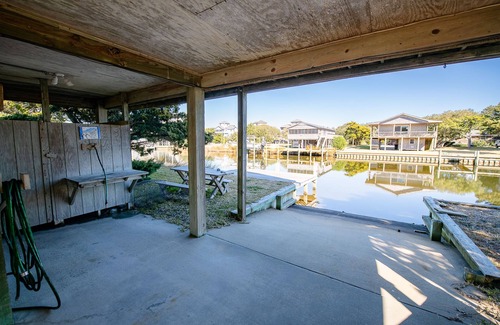 Brigands' Bay Casa | Waterfront, Dog friendly, & private boat ramp