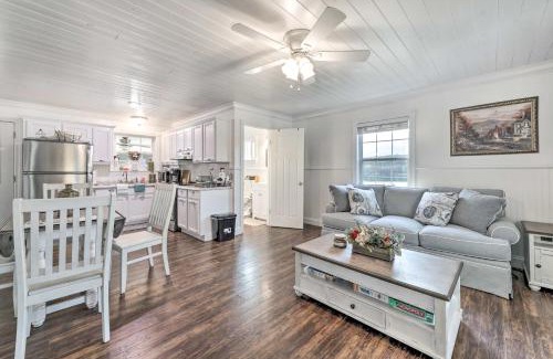 Dunlap Casa | Waterfront Dunlap Cottage Large Yard and Views
