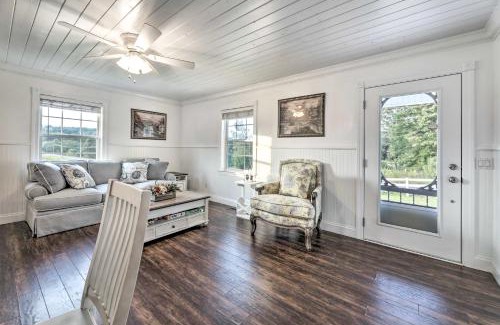 Dunlap Casa | Waterfront Dunlap Cottage Large Yard and Views