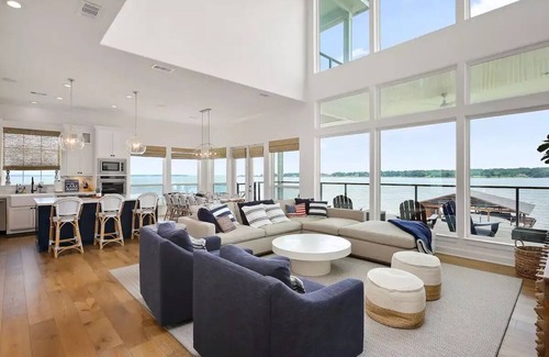 Livingston Casa | Waterfront Estate with fenced yard! 5BR/5Full, 2 half baths
