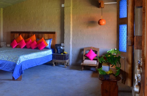 Nashik Otro | Waterfront Farmstay cerca de viñedos