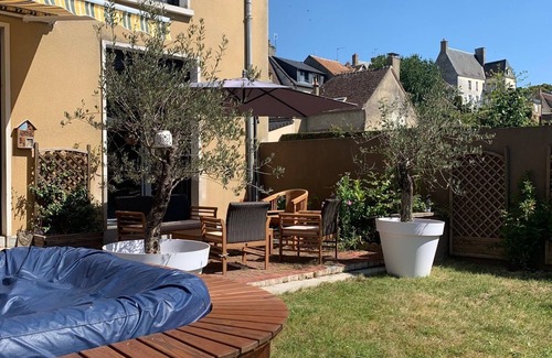 Maresche Casa | Waterfront Villa Romana with SPA