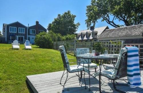 West Dennis Casa | Waterfront Fun Dogs Welcome