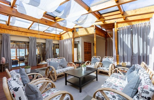 Strawberry Casa | Waterfront Getaway San Francisco Area