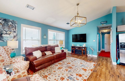 Point Harbor Casa | Waterfront getaway with sound views, washer/dryer, furnished deck, & AC