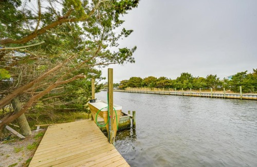 Ocracoke Apartamento | Waterfront Getaway with Dock and Views in Ocracoke!