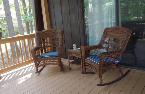 Wildwood Point Cabaña | Waterfront home for you and your furry friends.