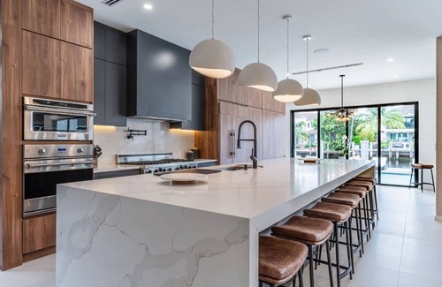 Seven Isles Casa | Waterfront Home just steps away from Las Olas Blvd. and Las Olas Beach!