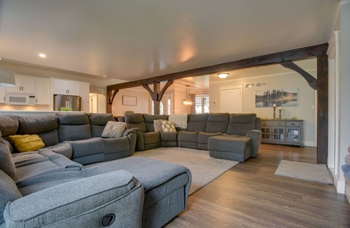 Wrightsville Casa | Waterfront Home w/ Hot Tub in Wrightsville!