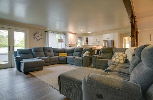 Wrightsville Casa | Waterfront Home w/ Hot Tub in Wrightsville!