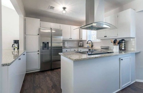 Granbury Casa | Waterfront home with fire pit, gameroom, and dock