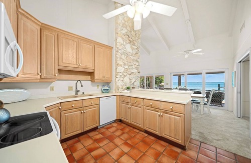 Captiva Casa | Waterfront House Best Location! Private deep water dock