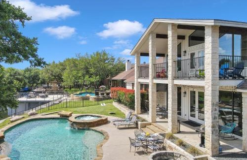 Kingsland Casa | Waterfront House on Lake LBJ Cove and Concierge Services