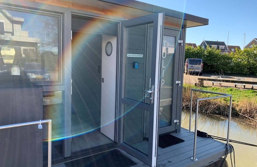 Monnickendam Alquiler De Eote | Waterfront Houseboat Near the Centre