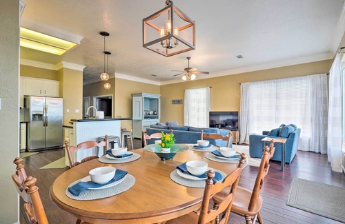 April Sound Casa | Waterfront Lake Conroe Getaway w/ Multiple Decks!