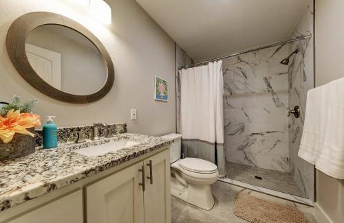 Canyon Lake Casa | Waterfront Lake House with Hot Tub & Firepit