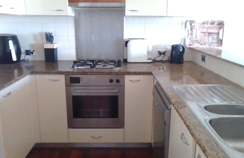 Balmain Apartamento | Waterfront living, close to ANZAC Bridge, Darling Harbour and city