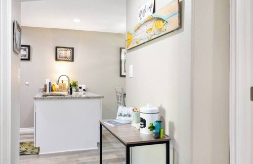 Key Allegro Condominio | Waterfront Luxury Condo
