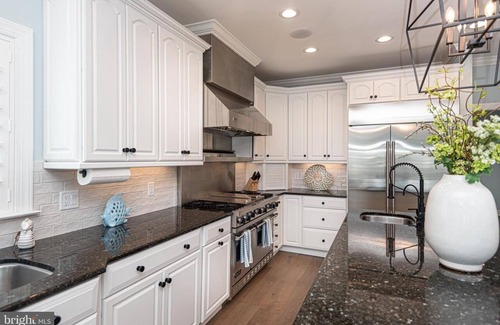 Ocean City Casa | Waterfront Luxury House-North Ocean City- Spacious 6-BR access to pool & fitness