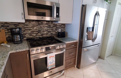 Palmetto Condominio | Waterfront Luxury Penthouse Condo on Tampa Bay Estuary and Golf Course