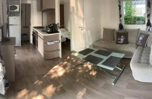 Fouras Casa | Waterfront mobile home Port des Barques 17 (in residential park)