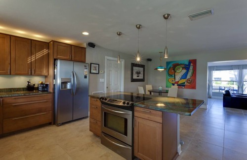 Shore Acres Casa | Waterfront Oasis Near Vibrant Downtown St. Pete