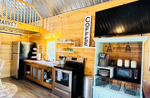 Mount Liberty Cabina | Waterfront Oasis Deep in Nature