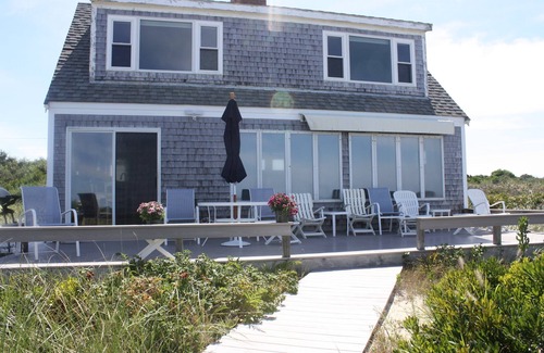Dennis Casa | Frente al mar en la bahía de Cape Cod