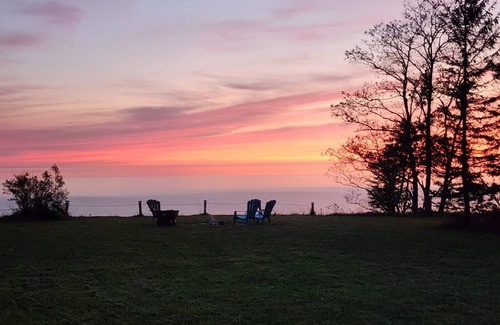 Ashfield-Colborne-Wawanosh Casa | Waterfront on Lake Huron, private setting, oversized yard with amazing sunsets!