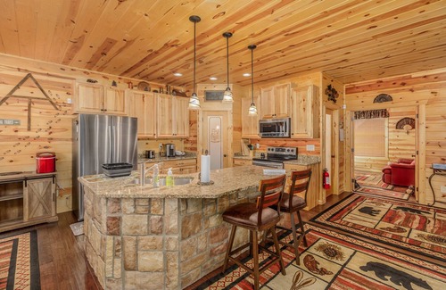 Rutledge Casa | Waterfront Paradise! Cherokee Lake Vacation Home! NEW! Hot Tub! Gameroom!