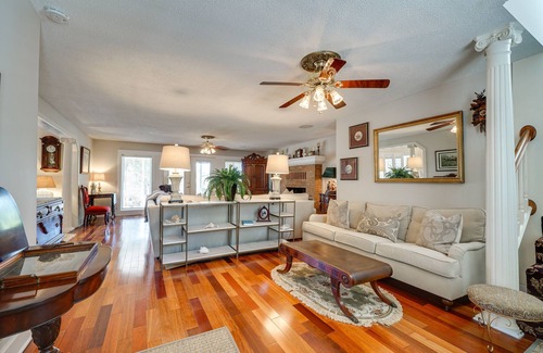Long Beach Casa | Waterfront Luxury + Pier, 5 Min to Beach, Sleeps 8+, Kayaks & Bikes Included