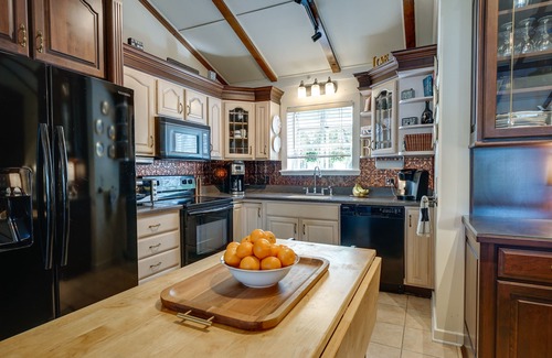 Long Beach Casa | Waterfront Luxury + Pier, 5 Min to Beach, Sleeps 8+, Kayaks & Bikes Included