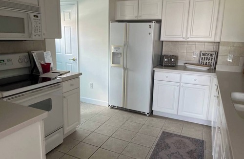 Midtown Ocean City Casa | Waterfront, pool and beach amenities!