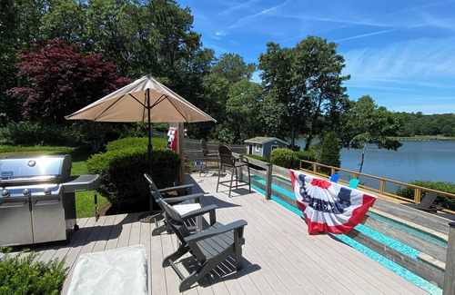 Cotuit Casa | Frente a la bahía + piscina. SUP, Kayaks, Bicicletas, A / C, Pase de playa para vehículos y Mascotas bien!