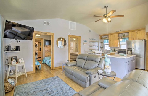 Port Isabel Casa | Waterfront Port Isabel Getaway: Bring Your Pet!