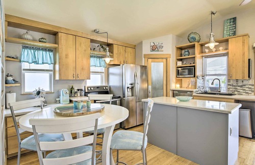 Port Isabel Casa | Waterfront Port Isabel Getaway: Bring Your Pet!