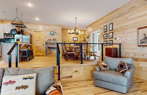 Greenville Cabina | Waterfront-Private Dock-Large Group