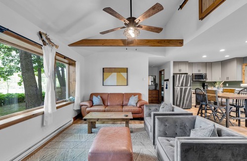 Matamoras Casa | Waterfront Ranch on The Delaware River