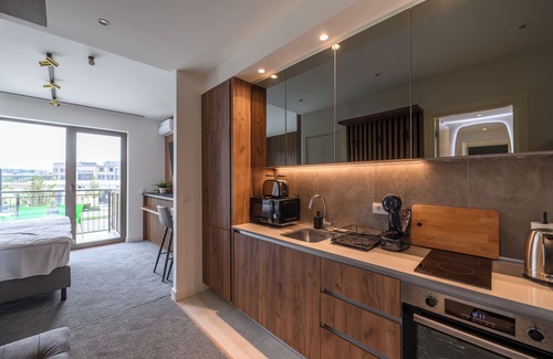 Sarajevska Apartamento | Waterfront Residences