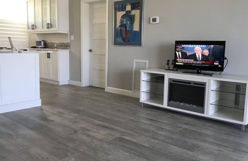 Birch Park Finger Streets Condominio | Waterfront Snowbird Retreat