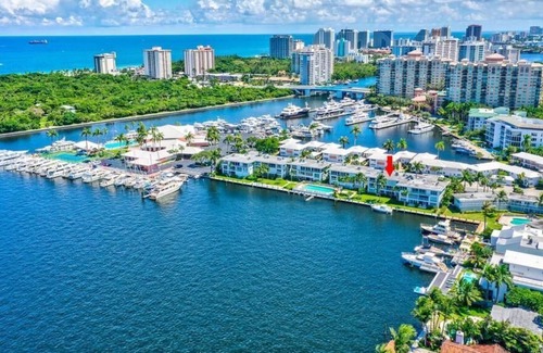 Birch Park Finger Streets Condominio | Waterfront Snowbird Retreat