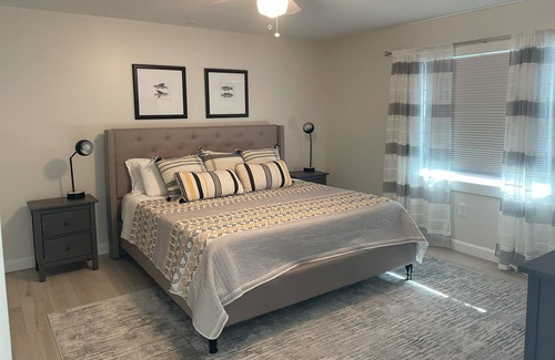 Southside Rural Community Casa | Waterfront retreat centrally located between Tampa, Sarasota and St. Petersburg.
