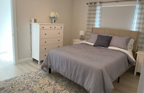 Southside Rural Community Casa | Waterfront retreat centrally located between Tampa, Sarasota and St. Petersburg.