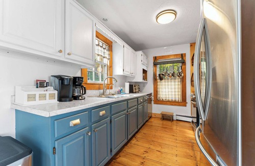 Hopkinton Casa | Waterfront Retreat | Dock, Kayak & Lake Views